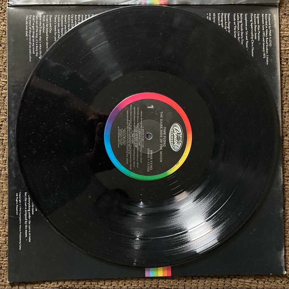 Pink Floyd “Dark Side of the Moon” vinyl album - Picture 3 of 4